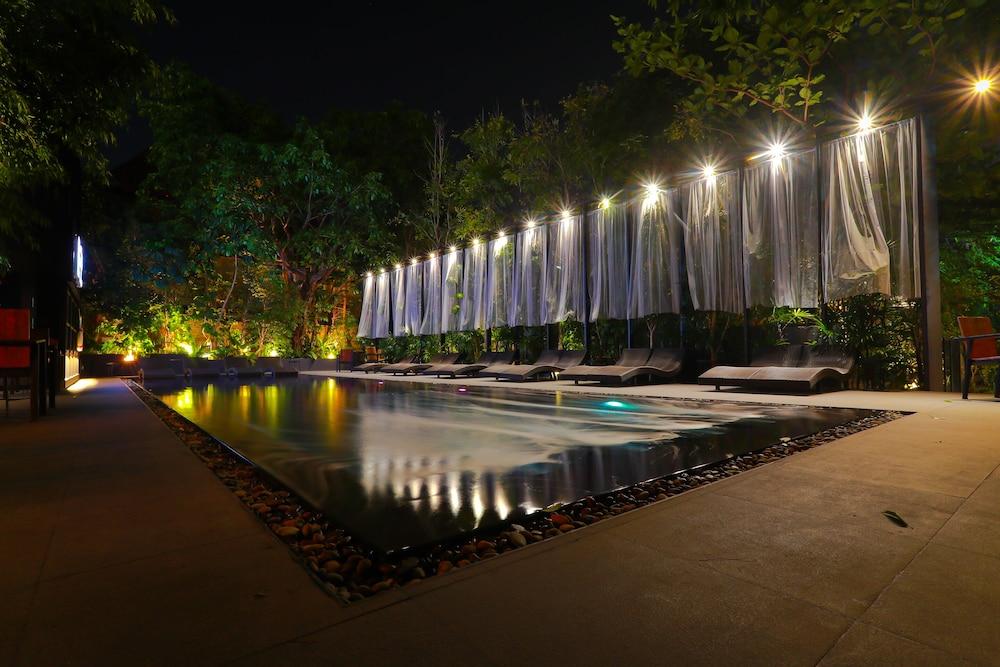 Bed Nimman - Adults Only Hotell Chiang Mai Exteriör bild